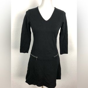 Neiman Marcus woman sleeve dress size x small